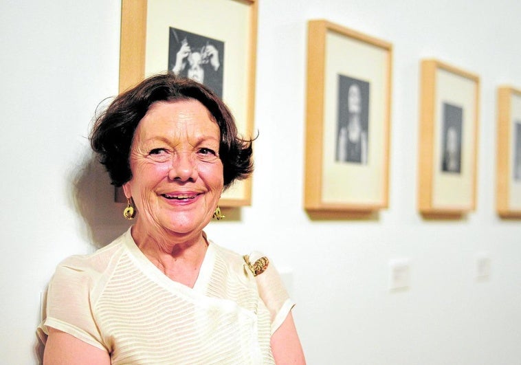 Graciela Iturbide: «La realidad es en blanco y negro; la mentira, en color» Graciela Iturbide: «La realidad es en blanco y negro; la mentira, en color»
