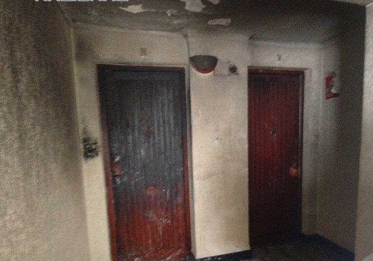 Un moroso del alquiler incendia el piso unos días antes de ser desahuciado en Alicante Un moroso del alquiler incendia el piso unos días antes de ser desahuciado en Alicante