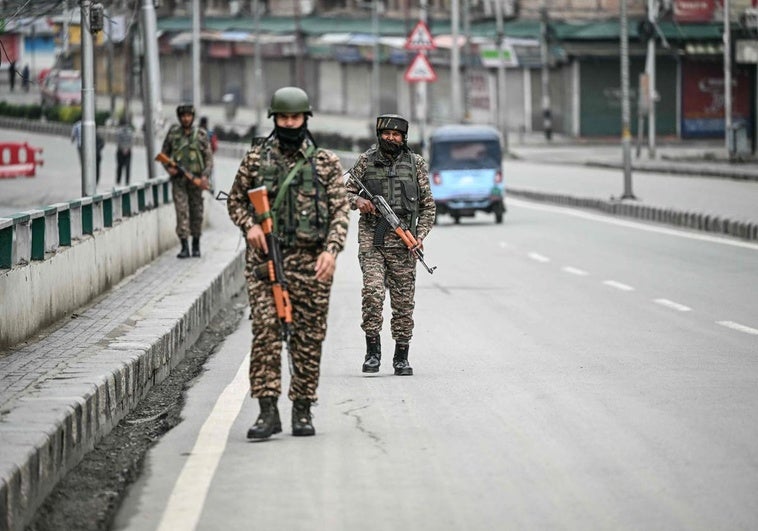 India y Pakistán: dos hermanos que juegan con la guerra nuclear India y Pakistán: dos hermanos que juegan con la guerra nuclear