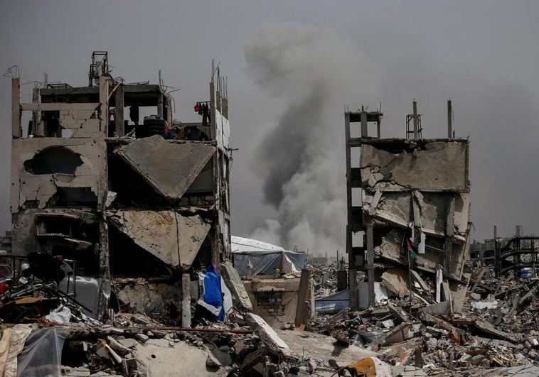 Israel y Hamás retoman las negociaciones tras el inicio de una operación militar a gran escala en Gaza Israel y Hamás retoman las negociaciones tras el inicio de una operación militar a gran escala en Gaza