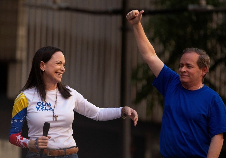 Maduro detiene al opositor Juan Pablo Guanipa antes de las elecciones legislativas Maduro detiene al opositor Juan Pablo Guanipa antes de las elecciones legislativas
