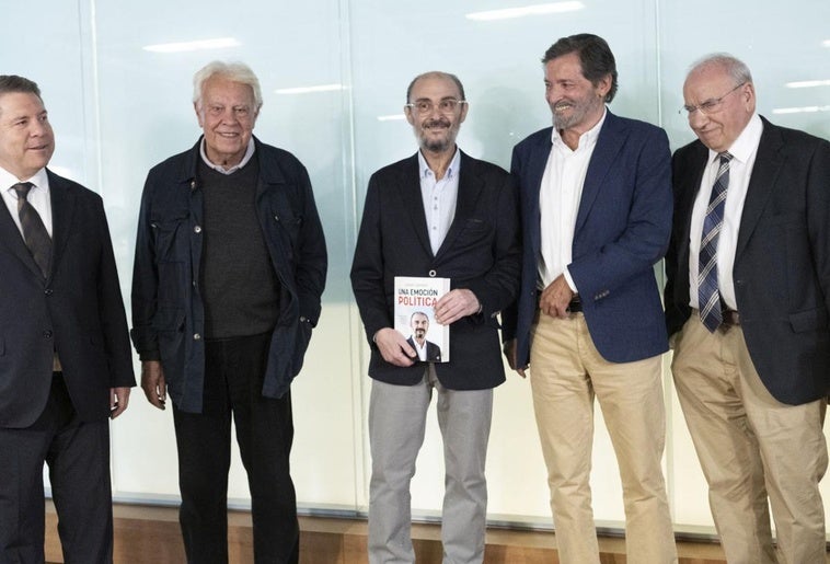 Lambán revela «serias broncas teléfonicas» de Sánchez: «Me sorprendió su ira y falta de control» Lambán revela «serias broncas teléfonicas» de Sánchez: «Me sorprendió su ira y falta de control»