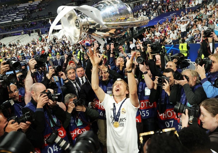 Los motivos por los que Modric deja el Real Madrid contra su voluntad Los motivos por los que Modric deja el Real Madrid contra su voluntad