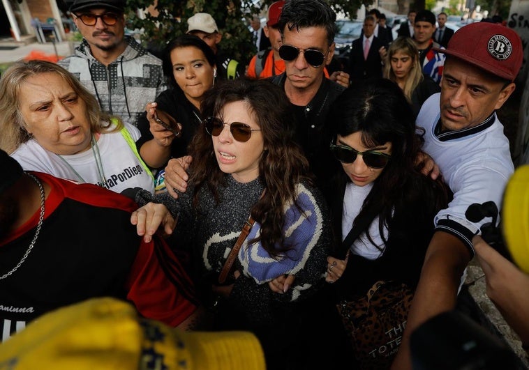 Nuevas imágenes complican a la jueza del caso por la muerte de Maradona Nuevas imágenes complican a la jueza del caso por la muerte de Maradona