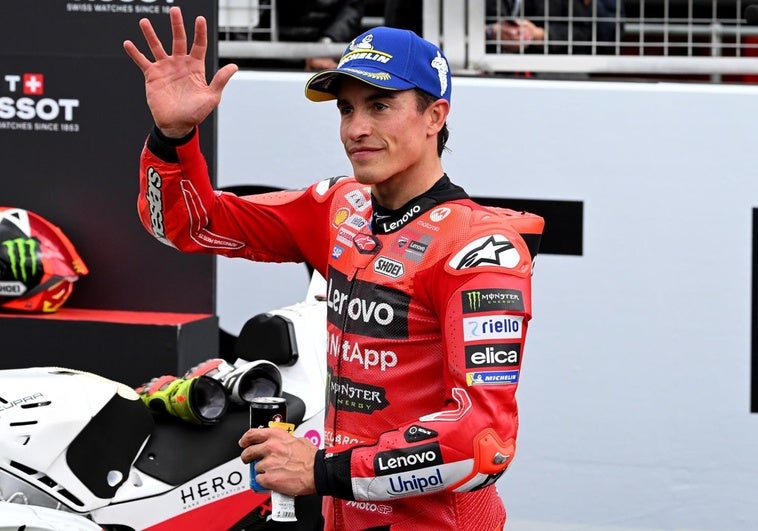 Podio de Marc Márquez, victoria para Bezzecchi y mensaje para Jorge Martín Podio de Marc Márquez, victoria para Bezzecchi y mensaje para Jorge Martín