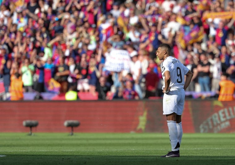 El uno por uno del Real Madrid: ni Mbappé enmienda el horror defensivo El uno por uno del Real Madrid: ni Mbappé enmienda el horror defensivo