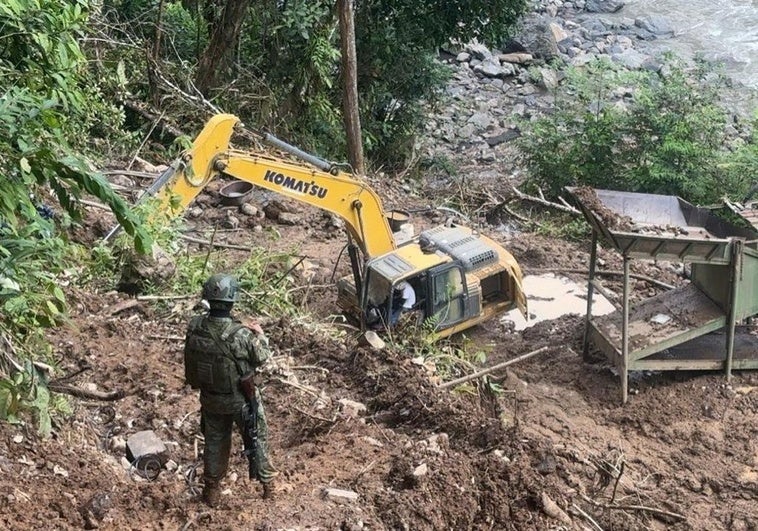 Una disidencia colombiana de la FARC mata a ocho militares en Ecuador Una disidencia colombiana de la FARC mata a ocho militares en Ecuador