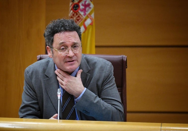El juez llama a cuatro periodistas que García Ortiz usa como coartada: dicen que conocieron el correo antes que él El juez llama a cuatro periodistas que García Ortiz usa como coartada: dicen que conocieron el correo antes que él