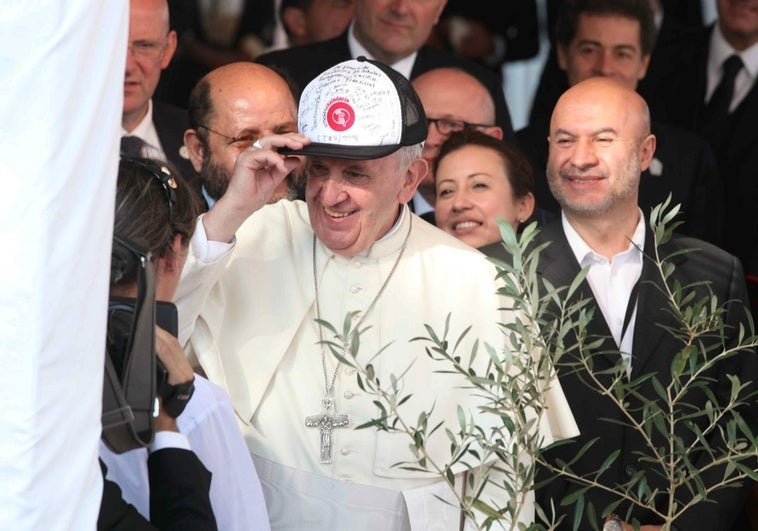 Los huérfanos de Francisco: Scholas, los Movimientos Populares y el Consejo de cardenales Los huérfanos de Francisco: Scholas, los Movimientos Populares y el Consejo de cardenales