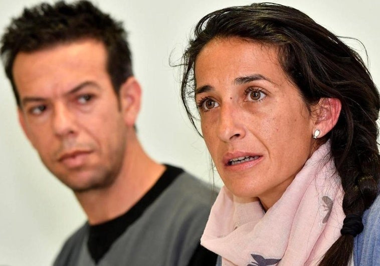 Directo | La madre de Gabriel: «No tengo miedo para denunciar lo que pasa en la cárcel donde está la asesina de mi hijo» Directo | La madre de Gabriel: «No tengo miedo para denunciar lo que pasa en la cárcel donde está la asesina de mi hijo»