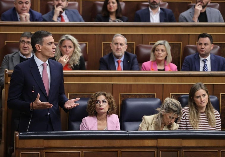 Israel convoca a la embajadora española a una «reprimenda formal» tras calificarlo Sánchez como «Estado genocida» Israel convoca a la embajadora española a una «reprimenda formal» tras calificarlo Sánchez como «Estado genocida»