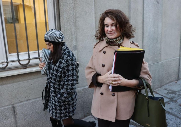 La fiscal investigada reclama incluir en la causa de García Ortiz todos los 'mails' de Fiscalía y Abogacía con la defensa del novio de Ayuso La fiscal investigada reclama incluir en la causa de García Ortiz todos los ‘mails’ de Fiscalía y Abogacía con la defensa del novio de Ayuso