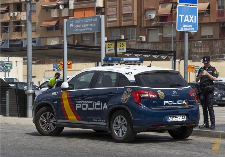 Detenido por simular otro apagón y fingir ser electricista para cobrar 50 euros a sus vecinos Detenido por simular otro apagón y fingir ser electricista para cobrar 50 euros a sus vecinos