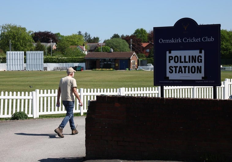 Inglaterra elige alcaldes y concejales en el primer test en las urnas para Starmer Inglaterra elige alcaldes y concejales en el primer test en las urnas para Starmer