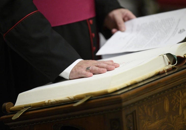 Los tres primeros discursos o el lugar de residencia: las primeras decisiones del nuevo Papa marcarán su Pontificado Los tres primeros discursos o el lugar de residencia: las primeras decisiones del nuevo Papa marcarán su Pontificado