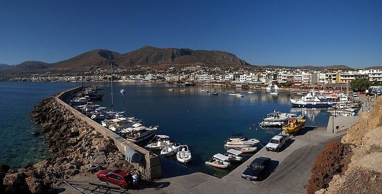 Grecia, en alerta de tsunami por un terremoto de magnitud 6 cerca de la isla de Creta Grecia, en alerta de tsunami por un terremoto de magnitud 6 cerca de la isla de Creta