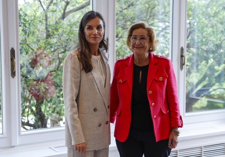 La Reina recibe a Teresa Gisbert, la fiscal que vela por la protección de los menores La Reina recibe a Teresa Gisbert, la fiscal que vela por la protección de los menores