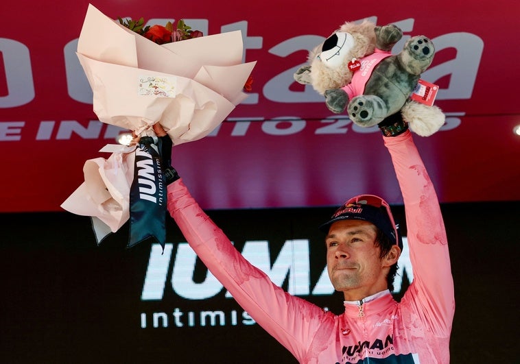 Roglic se viste de rosa y Tarling se lleva la contrarreloj Roglic se viste de rosa y Tarling se lleva la contrarreloj