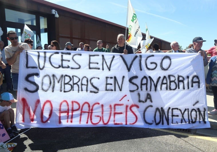 Sanabria, «indignada» por la supresión de las paradas del AVE: «Estamos hartos de que nos jodan» Sanabria, «indignada» por la supresión de las paradas del AVE: «Estamos hartos de que nos jodan»