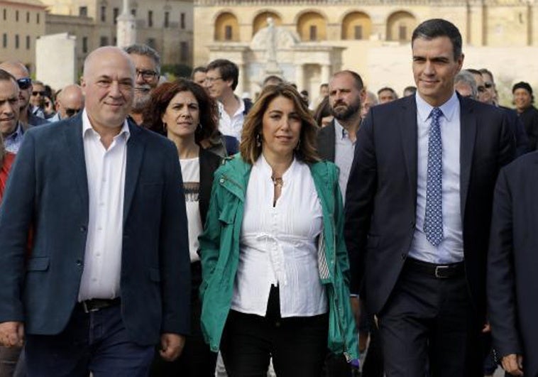 Susana Díaz contesta al encargo de Pedro Sánchez a Ábalos para derribarla: «Verlo transcrito es muy jodido» Susana Díaz contesta al encargo de Pedro Sánchez a Ábalos para derribarla: «Verlo transcrito es muy jodido»