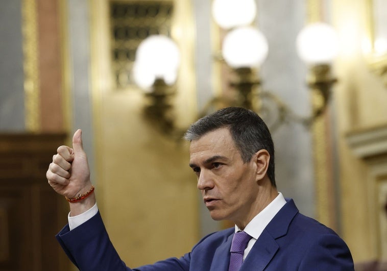 Sánchez diluye las causas del apagón en un alegato contra la energía nuclear y sus dueños «ultrarricos» Sánchez diluye las causas del apagón en un alegato contra la energía nuclear y sus dueños «ultrarricos»