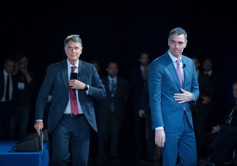 Sánchez intenta evitar que el apagón cuestione toda su política energética Sánchez intenta evitar que el apagón cuestione toda su política energética