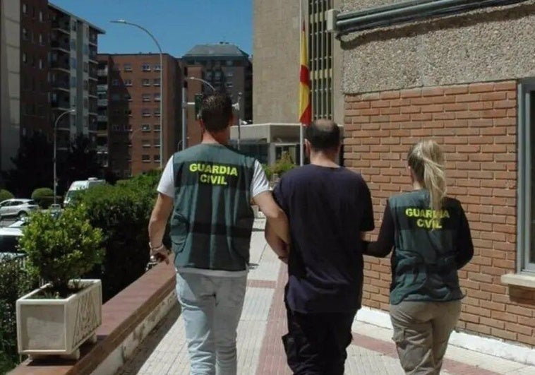 Detenido en Guadalajara un yihadista buscado por Marruecos por pertenecer a una célula del Estado Islámico Detenido en Guadalajara un yihadista buscado por Marruecos por pertenecer a una célula del Estado Islámico