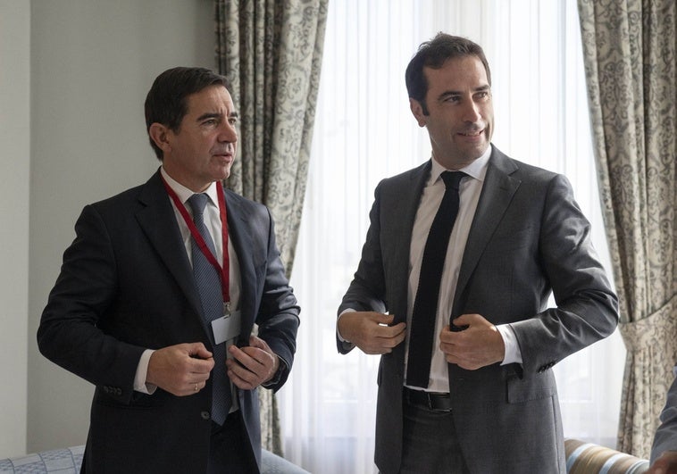 El intento del Gobierno de frenar la opa de BBVA afronta fuertes dudas legales El intento del Gobierno de frenar la opa de BBVA afronta fuertes dudas legales