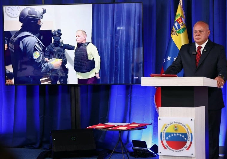 El chavismo borra a la oposición y ultima otro macrofraude electoral El chavismo borra a la oposición y ultima otro macrofraude electoral