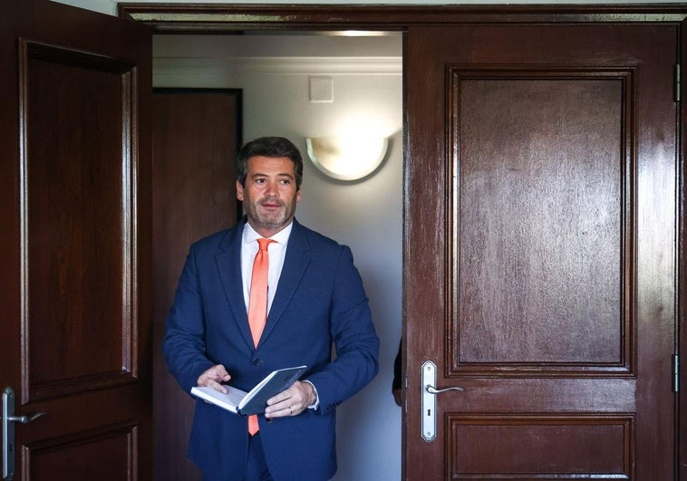 Chega sorpasa a los socialistas con el voto exterior y liderará la oposición en Portugal Chega sorpasa a los socialistas con el voto exterior y liderará la oposición en Portugal