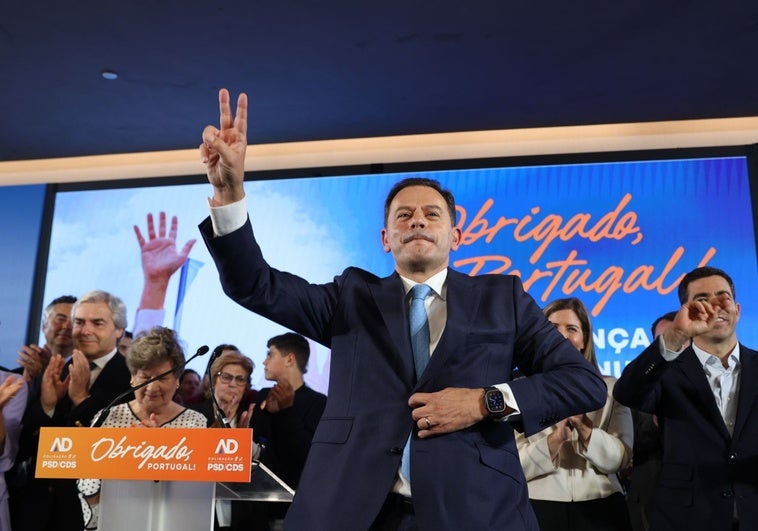 Portugal gira aún más a la derecha mientras la izquierda es barrida del Parlamento Portugal gira aún más a la derecha mientras la izquierda es barrida del Parlamento