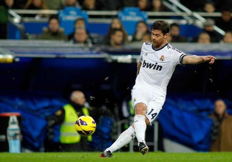 Xabi Alonso busca un clon suyo Xabi Alonso busca un clon suyo