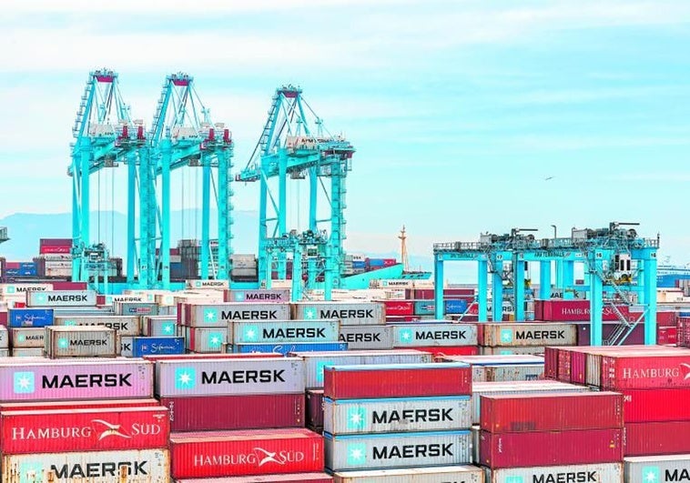 Los puertos españoles alertan de la pérdida de tráfico si la UE no revisa el impuesto verde Los puertos españoles alertan de la pérdida de tráfico si la UE no revisa el impuesto verde