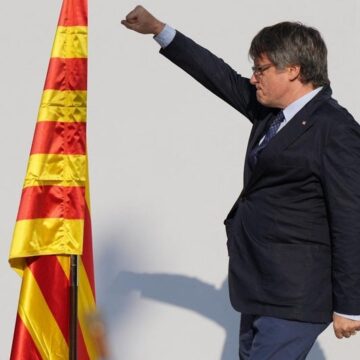 Bruselas apunta a que el Gobierno tramitó la ley de amnistía para «garantizar la impunidad de sus socios»