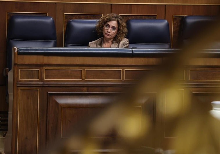 El Congreso da luz verde a que Hacienda devuelva hasta 4.000 euros a los mutualistas que pagaron de más El Congreso da luz verde a que Hacienda devuelva hasta 4.000 euros a los mutualistas que pagaron de más