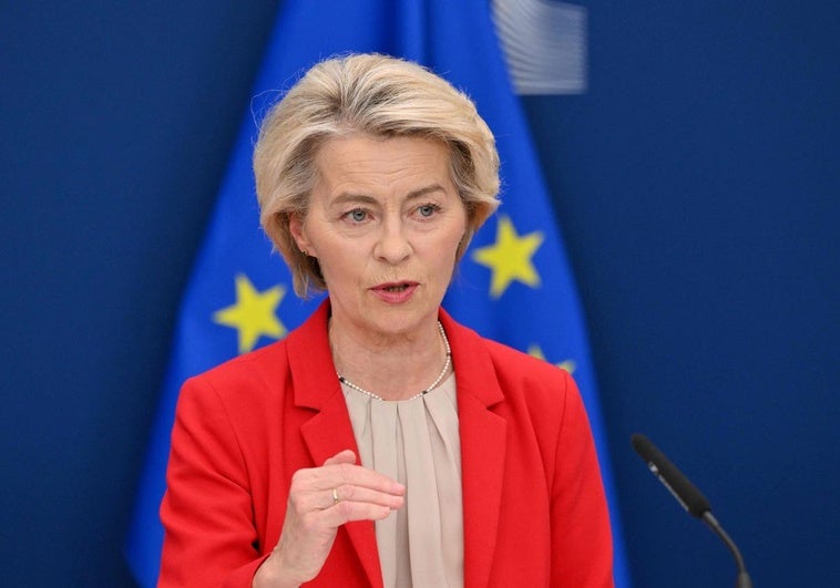 La UE propone limitar el precio del petróleo para obligar a negociar a Rusia La UE propone limitar el precio del petróleo para obligar a negociar a Rusia