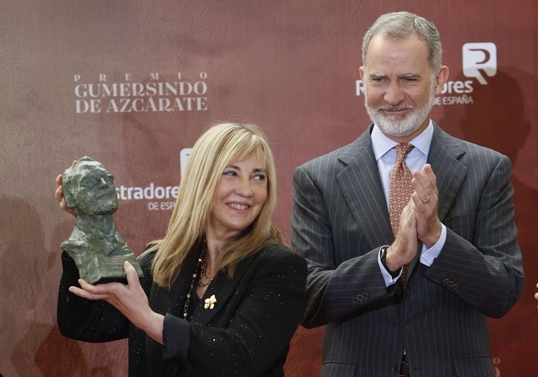 Felipe VI: «La legitimidad de las instituciones se alimenta de la confianza de la ciudadanía» Felipe VI: «La legitimidad de las instituciones se alimenta de la confianza de la ciudadanía»