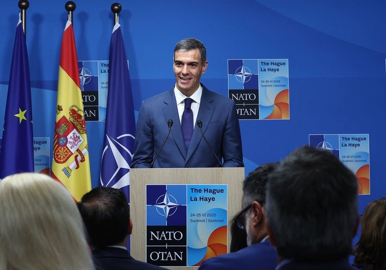 Los militares cuestionan el «antiamericanismo» de Sánchez en política de defensa Los militares cuestionan el «antiamericanismo» de Sánchez en política de defensa
