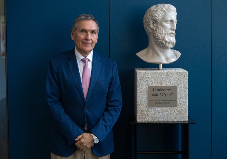 «Formar médicos humanistas en un entorno tecnológico es nuestra prioridad» «Formar médicos humanistas en un entorno tecnológico es nuestra prioridad»