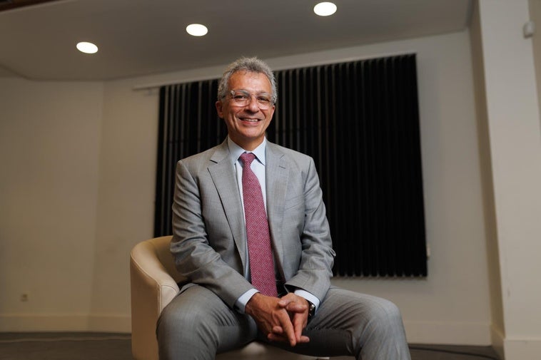 Álvaro Pascual Leone, neurólogo: «El uso de pantallas cambia el cerebro de los niños, pero eso no es ni bueno ni malo» Álvaro Pascual Leone, neurólogo: «El uso de pantallas cambia el cerebro de los niños, pero eso no es ni bueno ni malo»