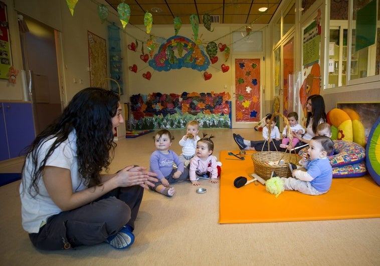 Salen a concurso la gestión de diez escuelas infantiles públicas en ocho municipios de la región hasta 2028 Salen a concurso la gestión de diez escuelas infantiles públicas en ocho municipios de la región hasta 2028