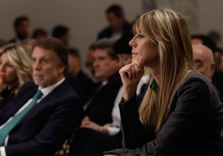 La Audiencia de Madrid indica que hay indicios de que la asistente de Begoña Gómez participó en asuntos «estrictamente privados» La Audiencia de Madrid indica que hay indicios de que la asistente de Begoña Gómez participó en asuntos «estrictamente privados»