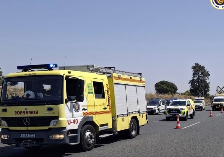 Un guardia civil muere y otro resulta herido tras ser atropellados en Jerez mientras prestaban servicio Un guardia civil muere y otro resulta herido tras ser atropellados en Jerez mientras prestaban servicio