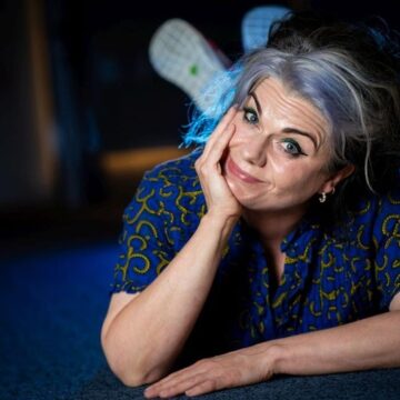 Caitlin Moran, escritora: «Gracias a las amenazas de muerte he podido cambiar mi cocina»