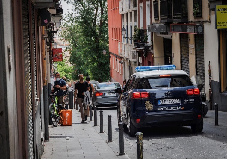Investigan la violación a una joven a manos de un conocido en Vallecas Investigan la violación a una joven a manos de un conocido en Vallecas