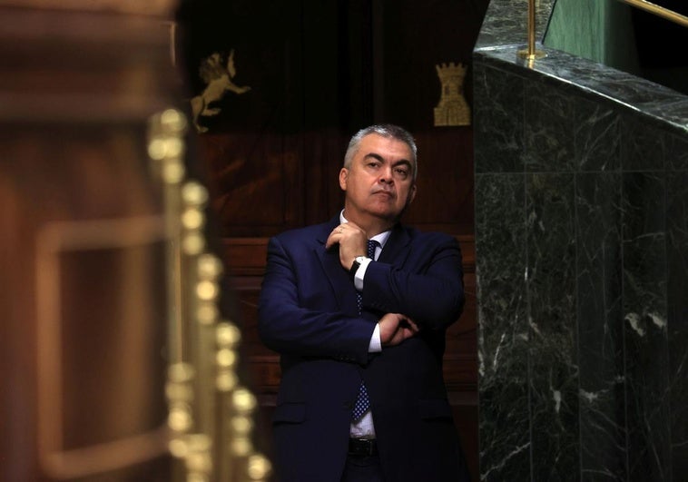 Los contratos como el de Cerdán que no se llevan ante notario suelen buscar ocultar el propietario real de una mercantil Los contratos como el de Cerdán que no se llevan ante notario suelen buscar ocultar el propietario real de una mercantil