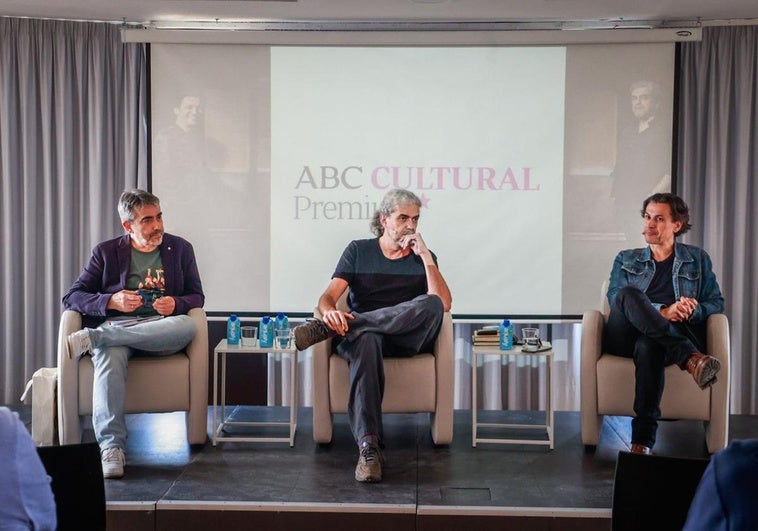 Rodrigo Cortés: «Hay más dolor en el cine que en la literatura» Rodrigo Cortés: «Hay más dolor en el cine que en la literatura»