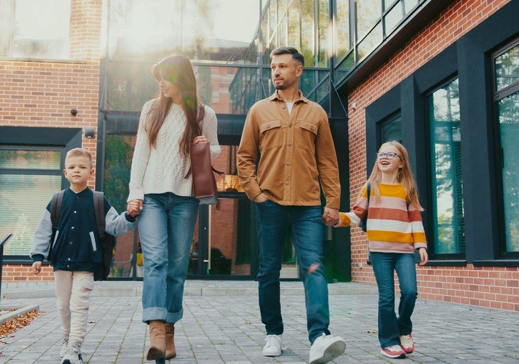 «Hay mensajes que debemos evitar cuando nuestro hijo cambia de etapa escolar» «Hay mensajes que debemos evitar cuando nuestro hijo cambia de etapa escolar»