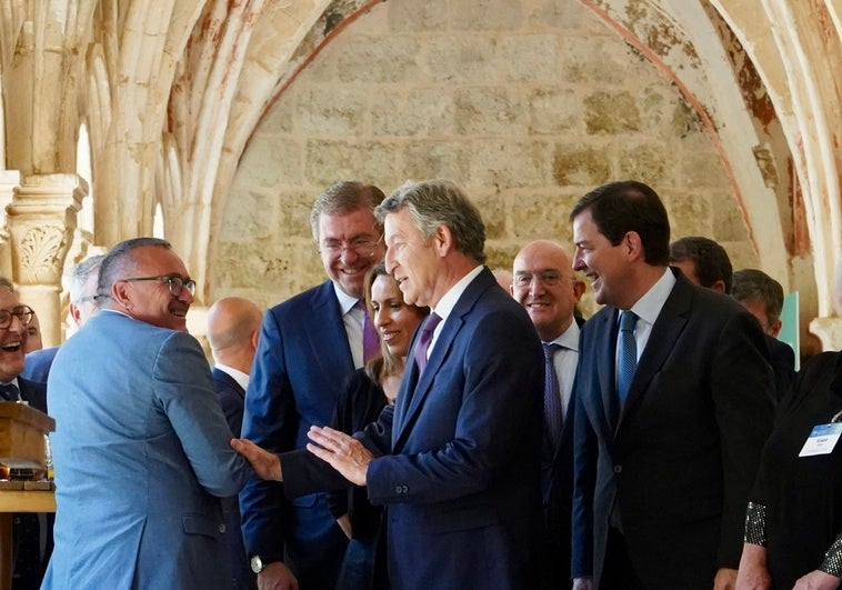 Feijóo, tras el registro de la UCO a la sede del PSOE: «España no se merece vivir en una redada permanente» Feijóo, tras el registro de la UCO a la sede del PSOE: «España no se merece vivir en una redada permanente»