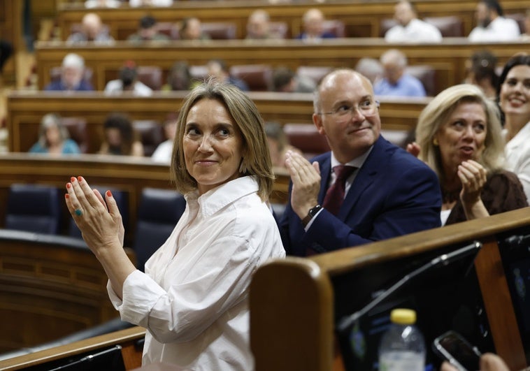 El Congreso pide formalmente a Sánchez que dé explicaciones urgentes sobre Cerdán El Congreso pide formalmente a Sánchez que dé explicaciones urgentes sobre Cerdán